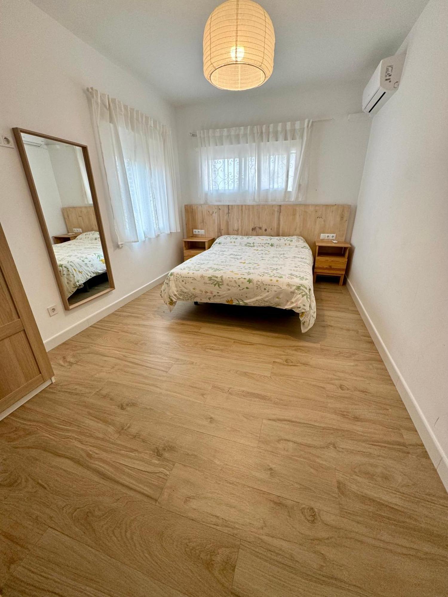 Villa Ana Apartments Бенидорм Екстериор снимка
