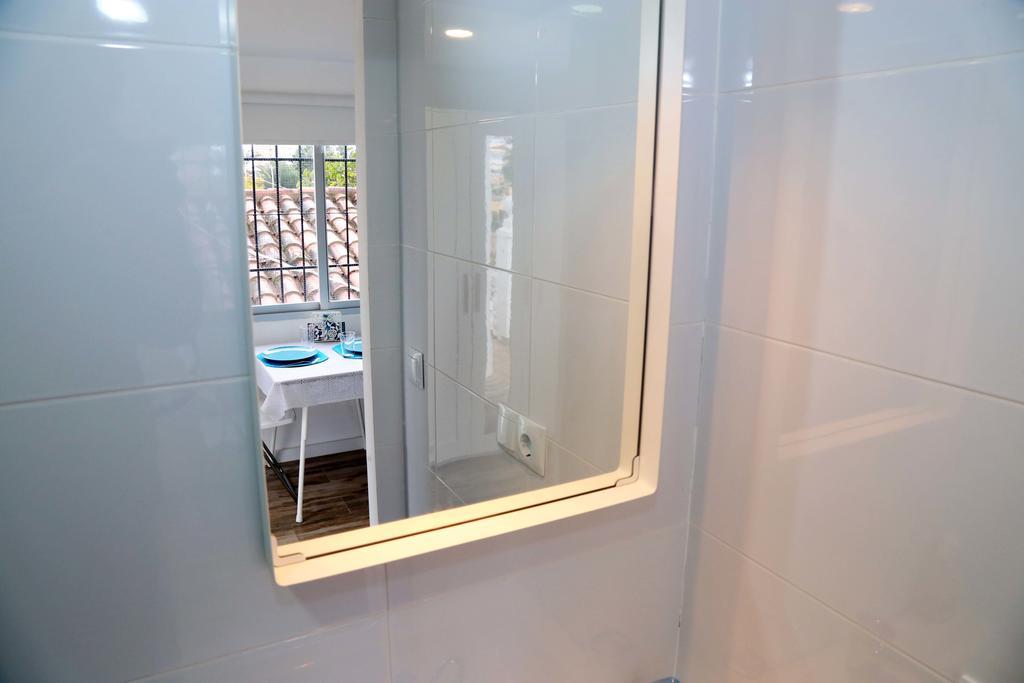 Villa Ana Apartments Бенидорм Екстериор снимка